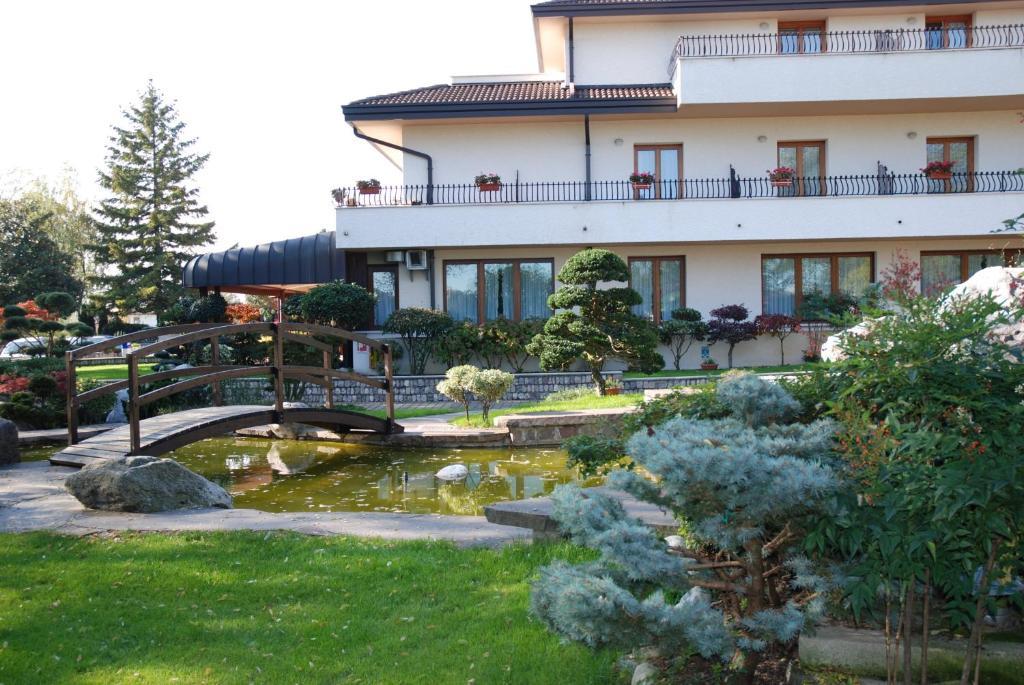 Al Giardino Hotel Fanna Exterior photo